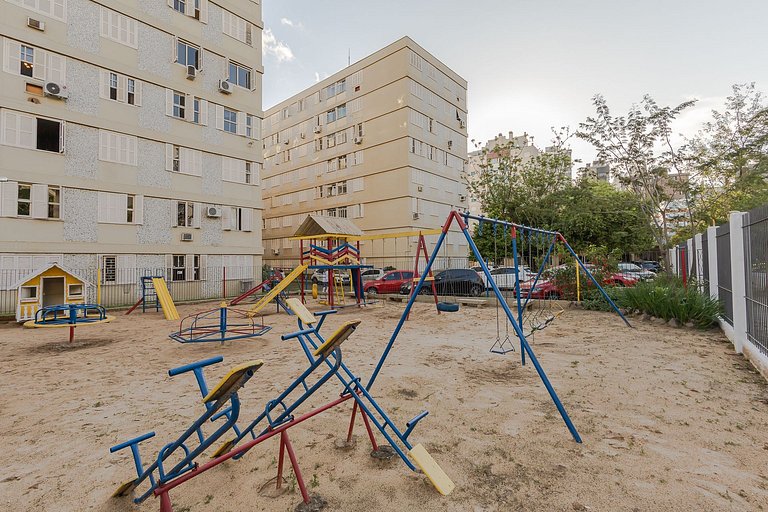 Familiar II 2km da PUC II 4km do Centro ll Wi-Fi 500 Mega ll