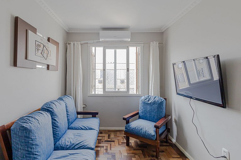 Familiar II 2km da PUC II 4km do Centro ll Wi-Fi 500 Mega ll