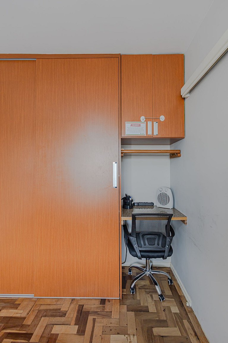 Familiar II 2km da PUC II 4km do Centro ll Wi-Fi 500 Mega ll