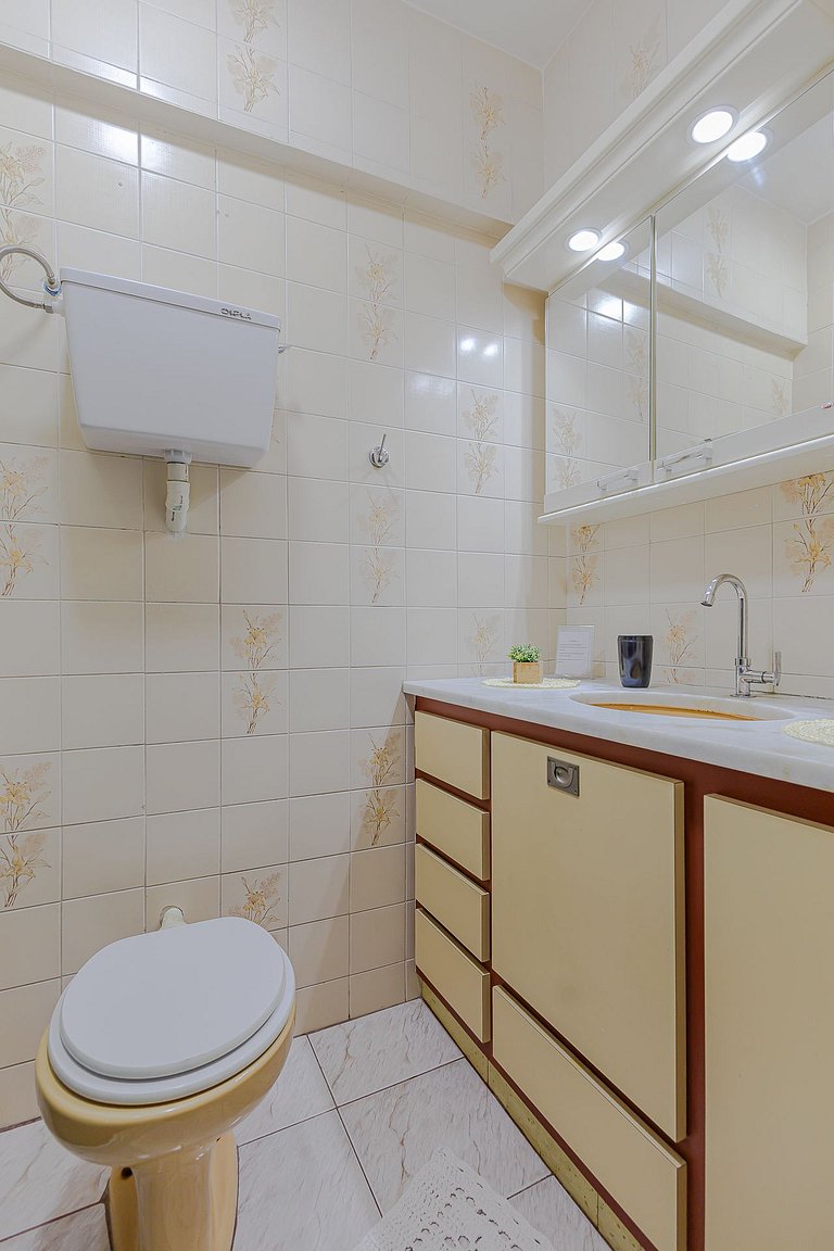 Familiar II 2km da PUC II 4km do Centro ll Wi-Fi 500 Mega ll