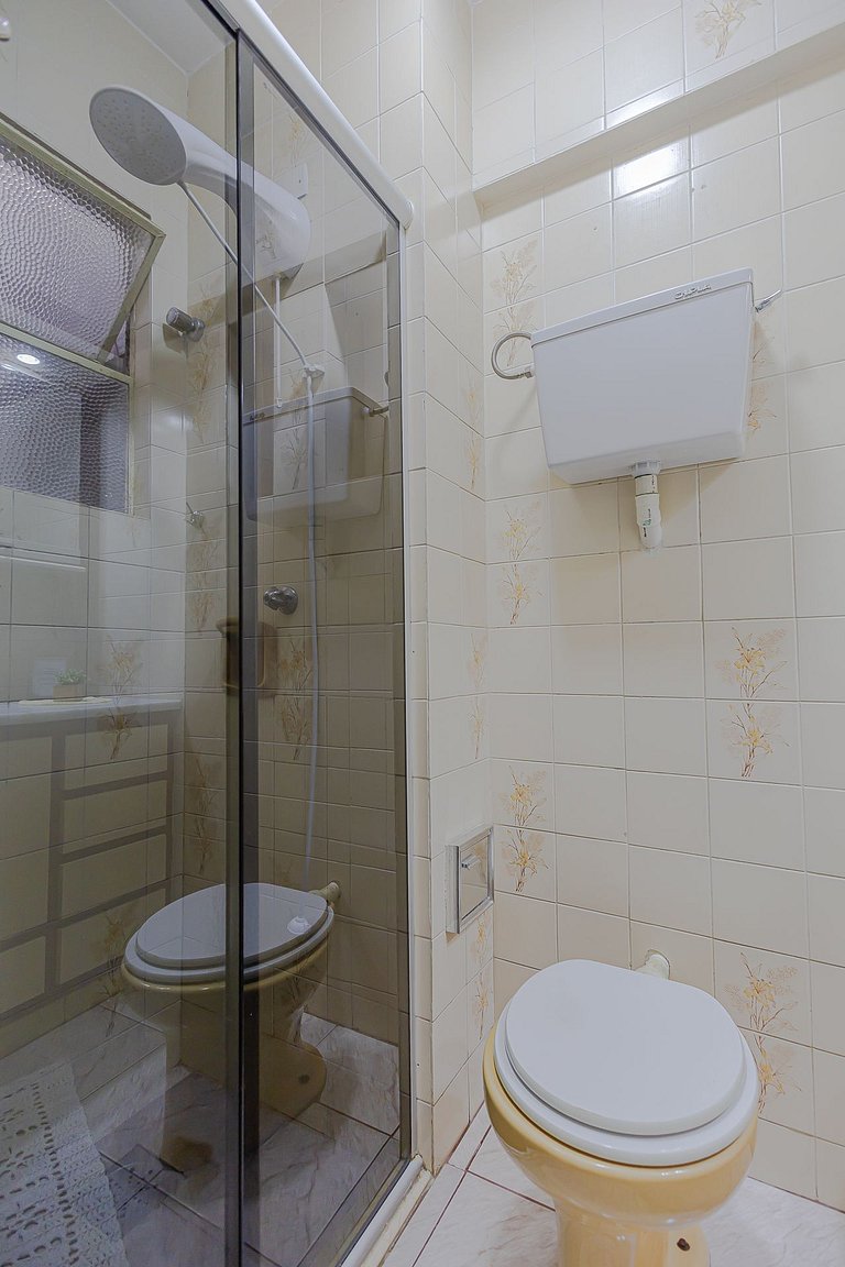 Familiar II 2km da PUC II 4km do Centro ll Wi-Fi 500 Mega ll