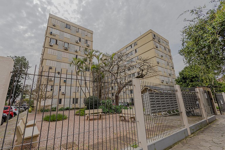 Familiar II 2km da PUC II 4km do Centro ll Wi-Fi 500 Mega ll