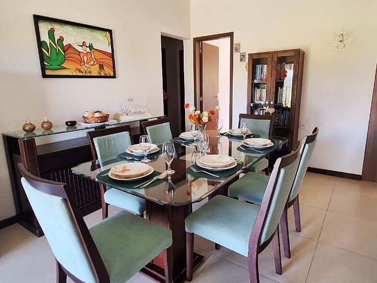 FamiliarIPiscinaICampoIPomarIChurrasqueiraIWi-Fi