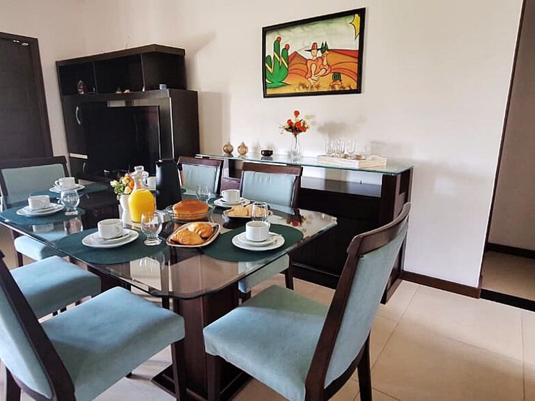 FamiliarIPiscinaICampoIPomarIChurrasqueiraIWi-Fi