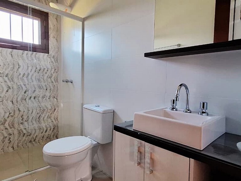 FamiliarIPiscinaICampoIPomarIChurrasqueiraIWi-Fi