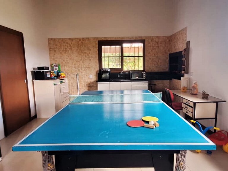 FamiliarIPiscinaICampoIPomarIChurrasqueiraIWi-Fi