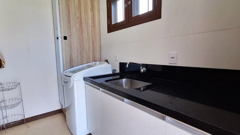 FamiliarIPiscinaICampoIPomarIChurrasqueiraIWi-Fi