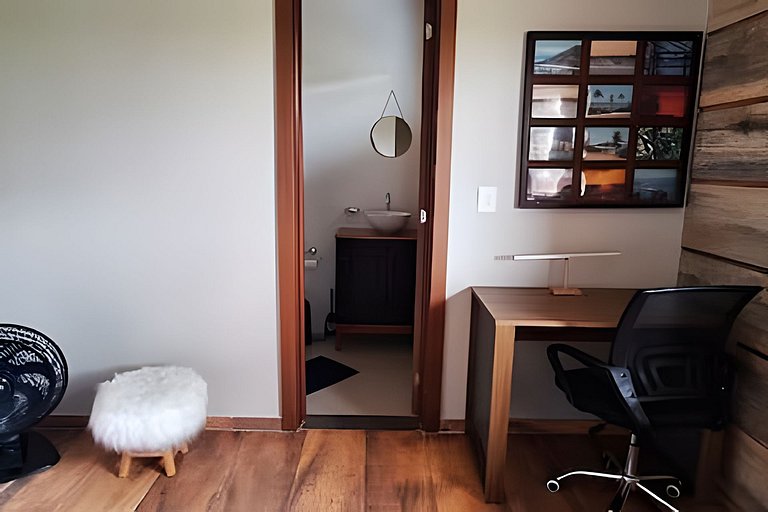 Casa Familiar p/ 7 • Ar, Churrasq e Próx às Praias