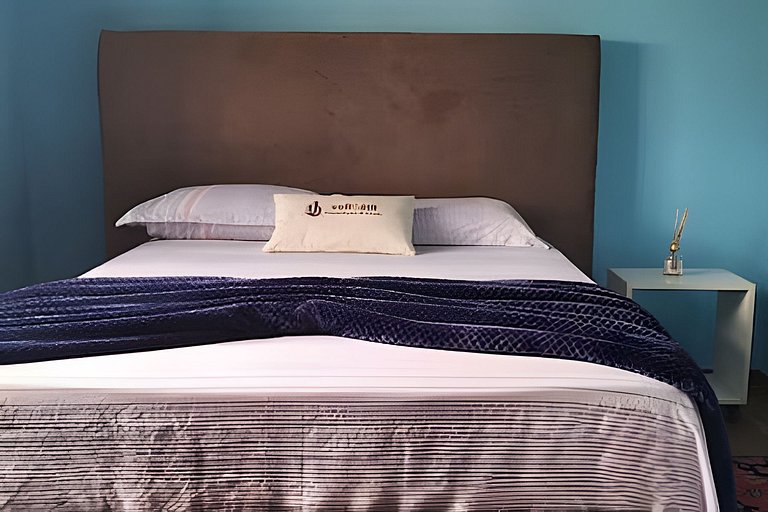 Casa Familiar p/ 7 • Ar, Churrasq e Próx às Praias